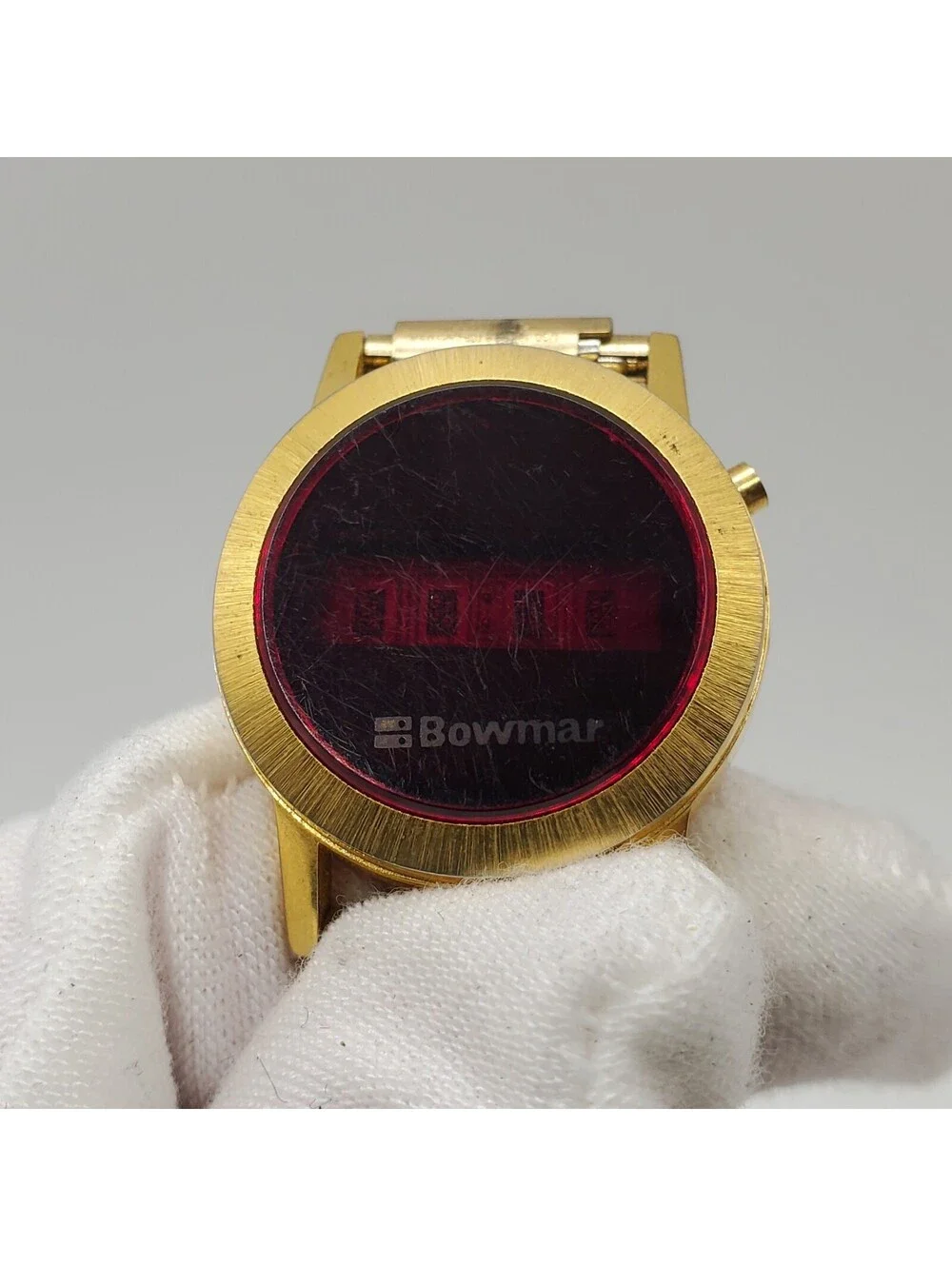 Vintage Bowmar Red Led Womens Watch 25mm Gold Tone For Parts Or Repair